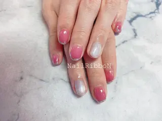 ネイル ネイルリボン 受付スタッフのネイルデザイン