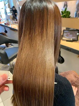 セミロング float浦和美園所属・float浦和美園店 藍野賢也のヘアスタイル