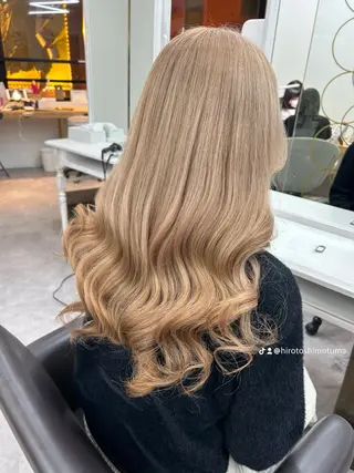 セミロング カラー 下妻 カラーエクステ難波のヘアスタイル