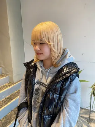 ミディアム カラー レイヤーカット/ ダブルカラーサクライのヘアスタイル