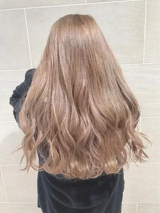 ロング カラー 宮原 佳苗のヘアスタイル