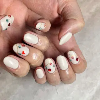 ネイル フリーランス¨̮⃝ ネイリストOKADAのネイルデザイン