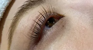 マツエク・マツパ 田上 (たのうえ)のヘアスタイル