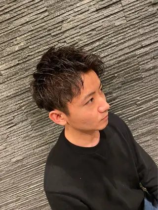 メンズ ヒロ銀座所属・小林 あいのヘアスタイル