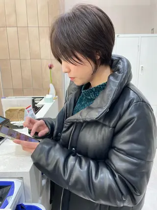 ショート カラー 木原良 (キハラ リョウ)のヘアスタイル