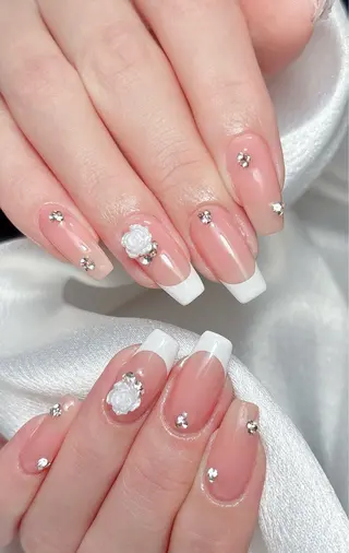 ネイル ネイルサロン Auraのネイルデザイン