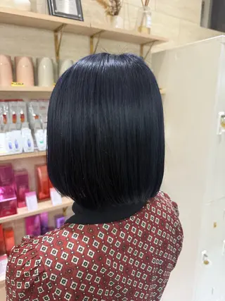 ショート カラー 🫧ショート・ボブ・ 似合わせ🫧井上歩のヘアスタイル