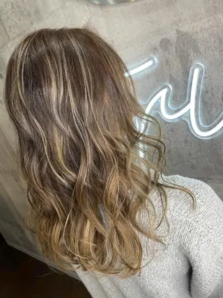 セミロング カラー パーマ ヘアアレンジ メンズ キッズ ネイル マツエク・マツパ 北千住10分 肥高　壮汰のヘアスタイル