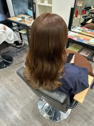 セミロング カラー 艶髪レイヤー上田 紗也🇰🇷💗のヘアスタイル