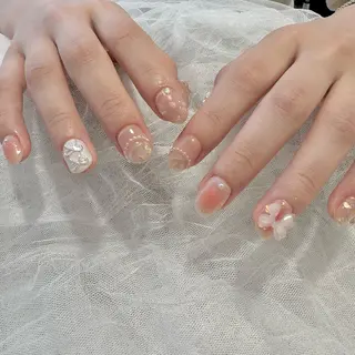 ネイル 新井 ひなののネイルデザイン