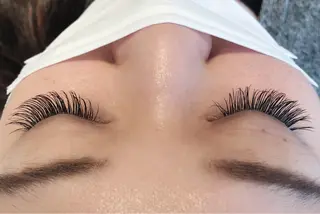 マツエク・マツパ 🐾 かとう 🐾のヘアスタイル