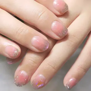 ネイル glossnail MIKIのネイルデザイン