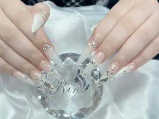 ネイル リサネイルサロン所属・リサ ネイルサロンのネイルデザイン