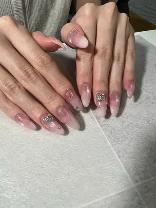 ネイル Ecle MATSUDAの眉毛・アイブロウイメージ