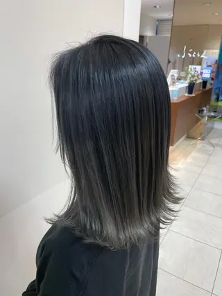 ミディアム カラー ヘアアレンジ 【Sweep】おじま のぞみのヘアスタイル