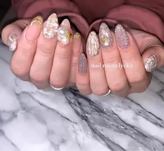 ネイル ﾈｲﾙﾙｰﾑﾘｯｶ 𝐦𝐚𝐲𝐮のネイルデザイン