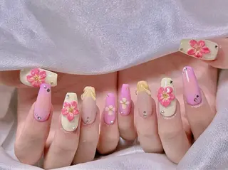 ネイル 長さだし専門店 M2　rikaのネイルデザイン