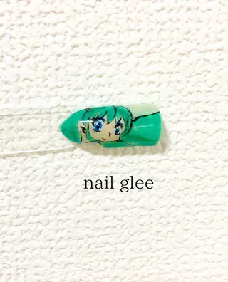 セミロング RISA nail gleeのネイルデザイン