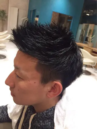 カラー 香取 康平のヘアスタイル