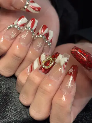 ネイル ✴︎ Delightのネイルデザイン