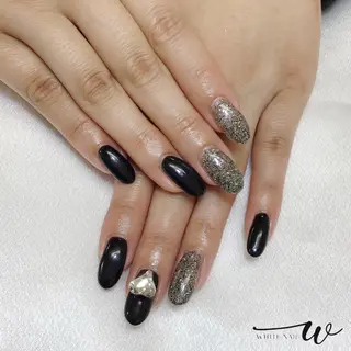 ネイル WHITENAIL所属・WHITE NAIL yoshida🪞のネイルデザイン