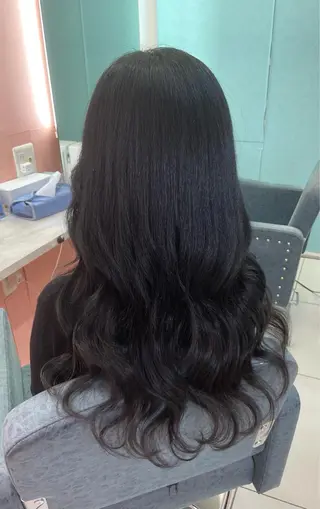 ロング Ria OSAKA　梅田所属・マリカ🦋韓国 ハイトーン/エクステのヘアスタイル