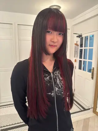 カラー ブリーチカラー🎀 韓国風/寺門美優のヘアスタイル