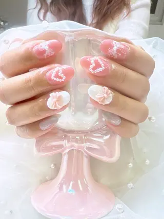 ネイル クイーンズネイル銀座所属・Queeens nailのネイルデザイン