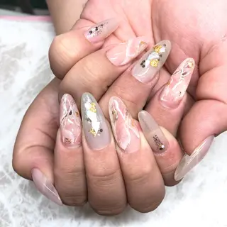 ネイル ユリシスネイル 担当近藤のネイルデザイン