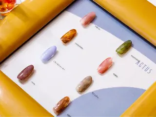 ネイル Phu'k la SHIHOのネイルデザイン