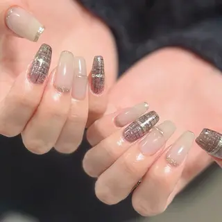 ネイル Revia所属・Revia おおだちあやなのネイルデザイン