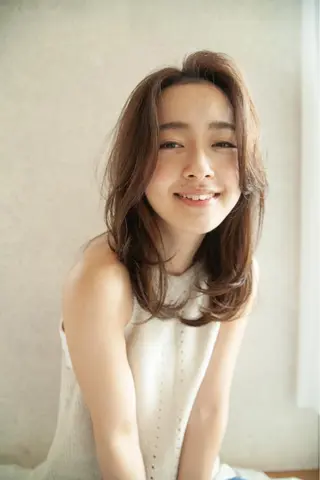 ミディアム カラー ミニボブ/ブリーチ 🌈MISATOのヘアスタイル