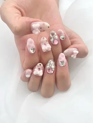 ネイル 五十嵐 美智のネイルデザイン