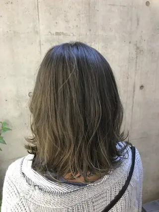 ミディアム oshare tom (スタイリスト)所属・人気🌻《髪質改善》 平井 綾乃のヘアスタイル