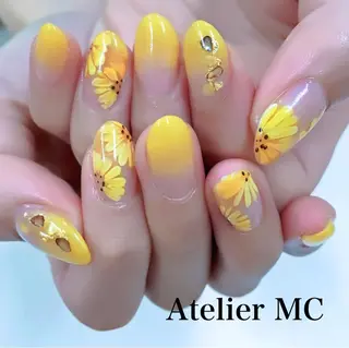 ネイル アトリエ エムシー 【新富町・東銀座】のネイルデザイン