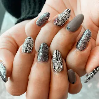 ネイル NAIL Salon IP所属・長谷川 奈緒美のネイルデザイン