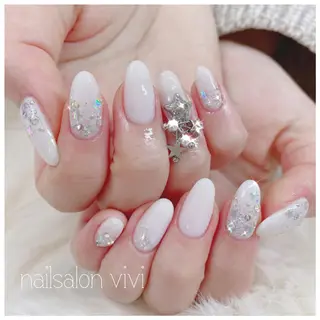 ネイル ＶＩＶＩ nailsalonのネイルデザイン
