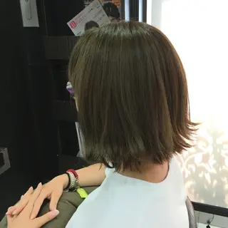 ショート カラー トップスタイリスト 小澤純一のヘアスタイル