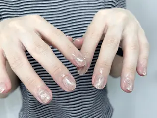 ネイル Rainrain💧 パーツ豊富、やり放題のネイルデザイン