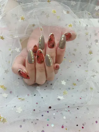 ネイル 🦋ネイルサロン ブラン🌈ゆりのネイルデザイン