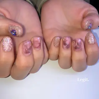 ネイル Legit nail salonのネイルデザイン