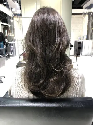 ロング 🦋ミルクティーベー ジュ🦋mayukiのヘアスタイル