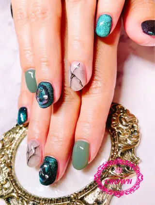 ネイル CROWN プライベートサロンのネイルデザイン