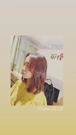 セミロング ハイライト/インナー /ブリーチ/レイヤーのヘアスタイル