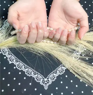 ネイル pink ladyサロン所属・べ にのネイルデザイン