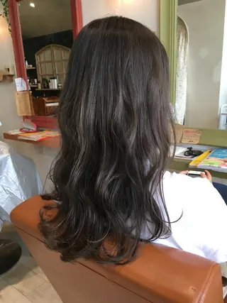 ロング カラー nakahara madokaのヘアスタイル