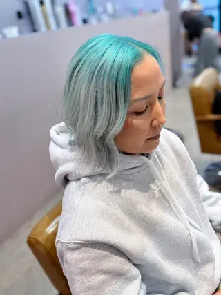 ミディアム カラー ルーツカラー/ デザインカラー/井川のヘアスタイル