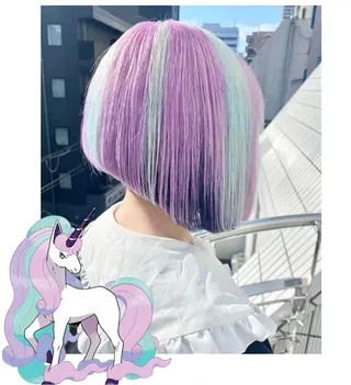 ショート カラー GARU-ガル-所属・TSUNO🦖 派手髪/オタク美容師のヘアスタイル