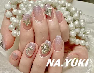 ネイル 🌷 Mooning 🌷のネイルデザイン