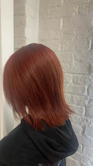 ミディアム 森部 杏菜のヘアスタイル